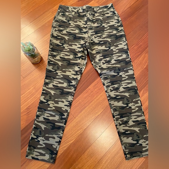 NOBO High Rise Skinny Camouflage Pants - Size 15 - Picture 3 of 10